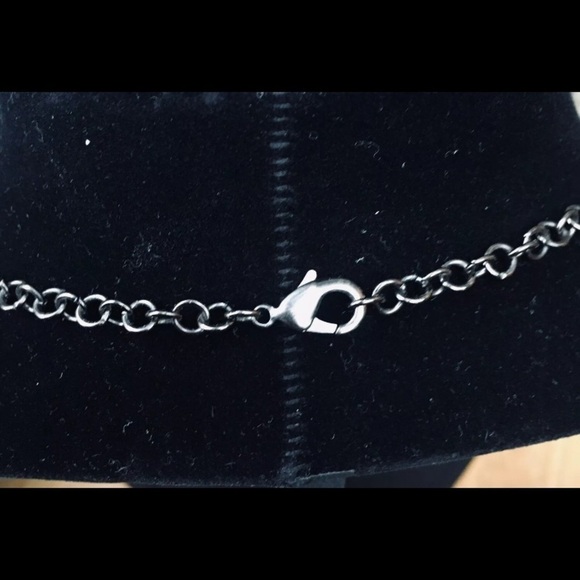 NECKLACE Chunky textured necklace feather bird chain light silver grey - Picture 5 of 5